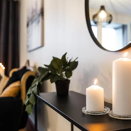 Penthouse Grand Oak By R&k *