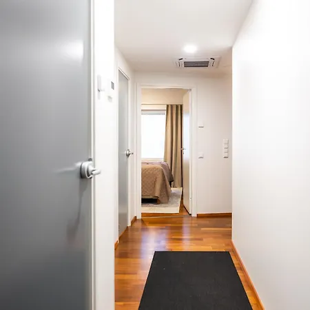 アパート Penthouse Grand Oak By R&k ロヴァニエミ