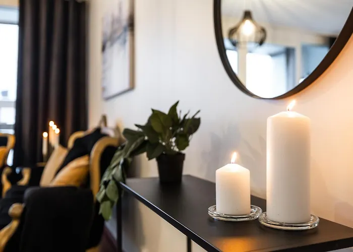 Penthouse Grand Oak By R&k *